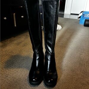 Soda Black Heeled Knee-High Boots